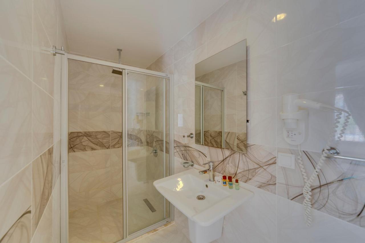 Marcan Beach Hotel Adult Only Oludeniz Bagian luar foto